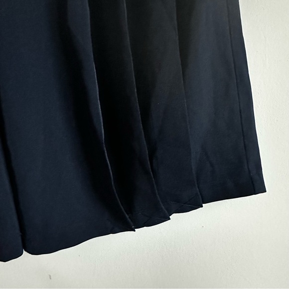 Essentials by ABS Cropped Wide Leg Pants - Picture 3 of 6